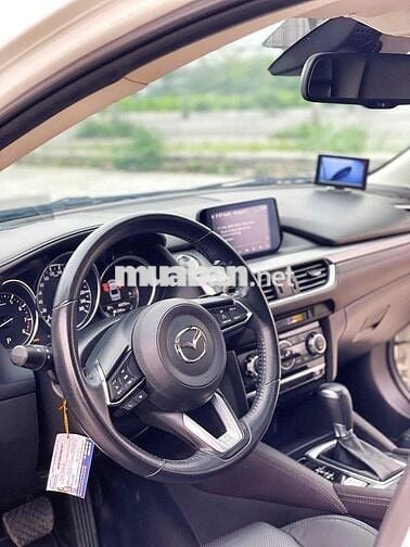 Mazda 6 2.0 Premium 2020 Trắng CỰC ĐẸP