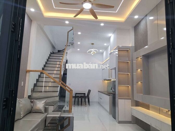 Nhà trệt lầu full nội thất hẻm 385 LHP sát bên ĐH thủ dầu một