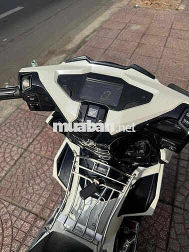 Honda Air Blade 125 2021 Trắng 8000km