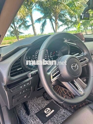 Mazda Mazda 3 Luxury Xanh đen