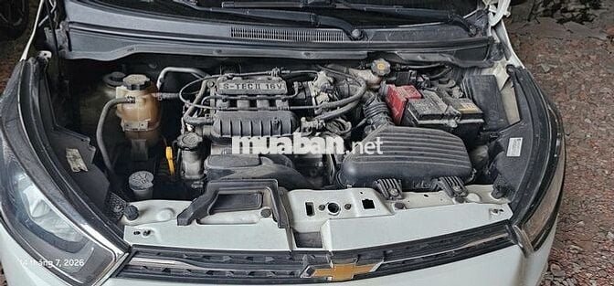 Chevrolet Spark 2018 Trắng 5 chỗ