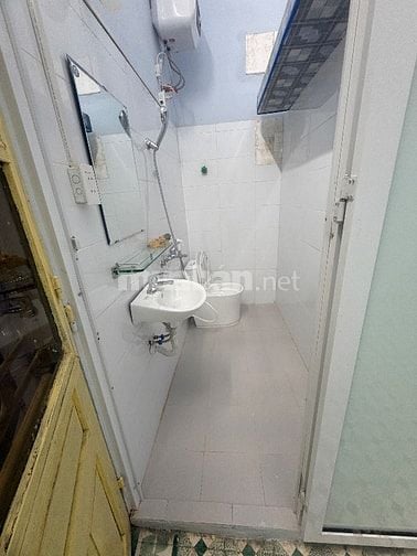 Nhà riêng nguyên căn số nhà 20 ngõ 554 trường chinh
