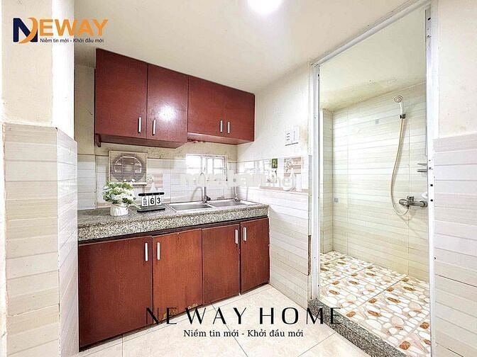 10P ĐI BỘ QUA ĐH VĂN HIẾN - SẴN NỘI THẤT CƠ BẢN - THANG MÁY