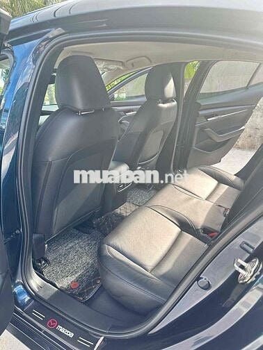 Mazda Mazda 3 Luxury Xanh đen