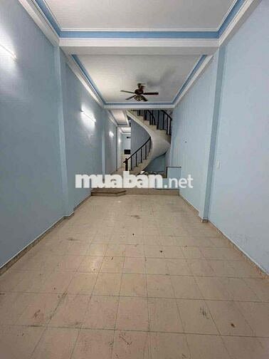 Cho thuê nhà mặt tiền nội bộ Lạc Long Quân