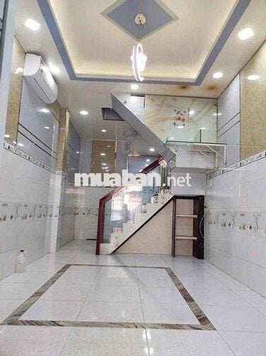 Cho thuê nhà nguyên căn 2 phòng ngủ hẻm 1135 Huỳnh Tấn Phát