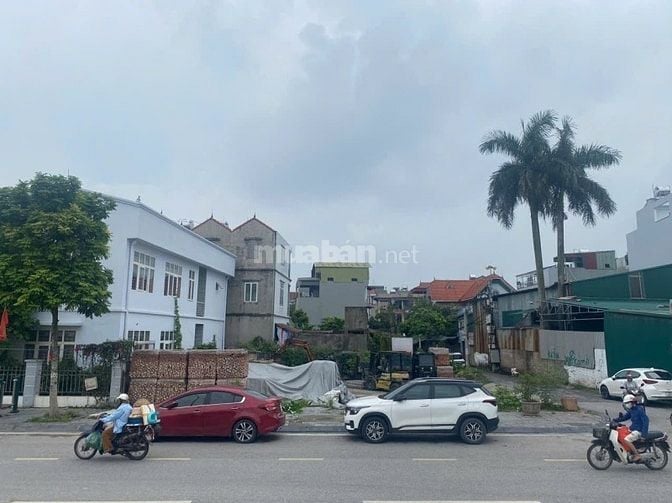 Mặt Phố Phúc Lợi – Long Biên , 133/300 M2 – Đất – M T 10.8 M  Giá 27.7