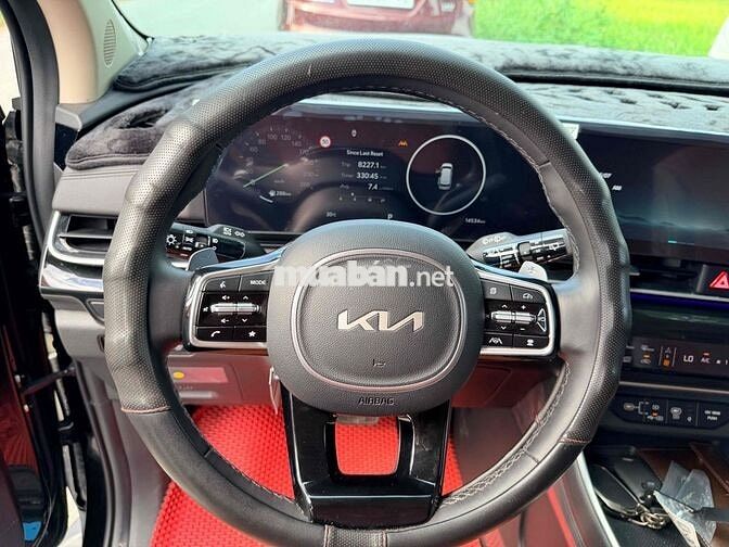 KIA Carnival Signature Full dầu 2.2D 2025 12.000 k