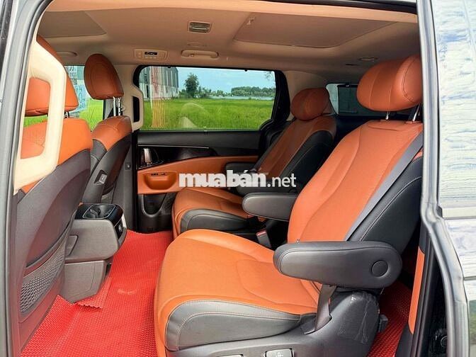 KIA Carnival Signature Full dầu 2.2D 2025 12.000 k