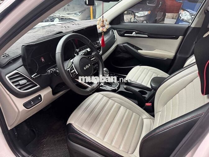 KIA Seltos 1.6 Premium 2022 25.000 km