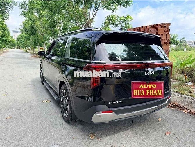 KIA Carnival Signature Full dầu 2.2D 2025 12.000 k