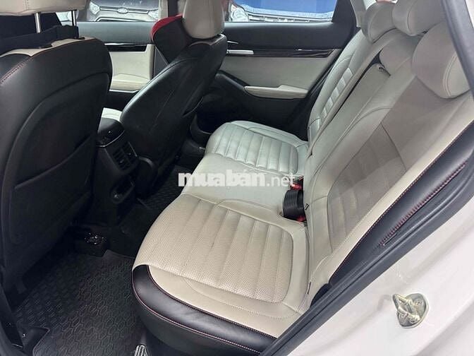 KIA Seltos 1.6 Premium 2022 25.000 km