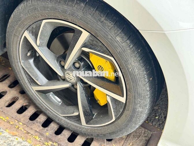 MG MG5 Luxury 2024 Trắng 14.000 Km