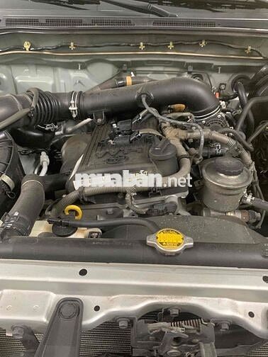 Toyota Fortuner 2.7V 2015 Bạc 93000 km