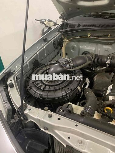 Toyota Fortuner 2.7V 2015 Bạc 93000 km