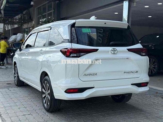 Toyota Avanza Premio 1.5CVT 2024 Trắng 17.000km