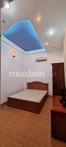 Thuê nhà nguyên căn hoặc Cố nhà, DT 91m2 hẻm ô tô - Âu Dương Lân P3 Q8