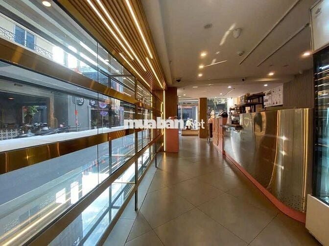 Cho thuê góc 2MT Huỳnh Khương Ninh, Q1 – DT: 5x10m – 35 triệu/tháng