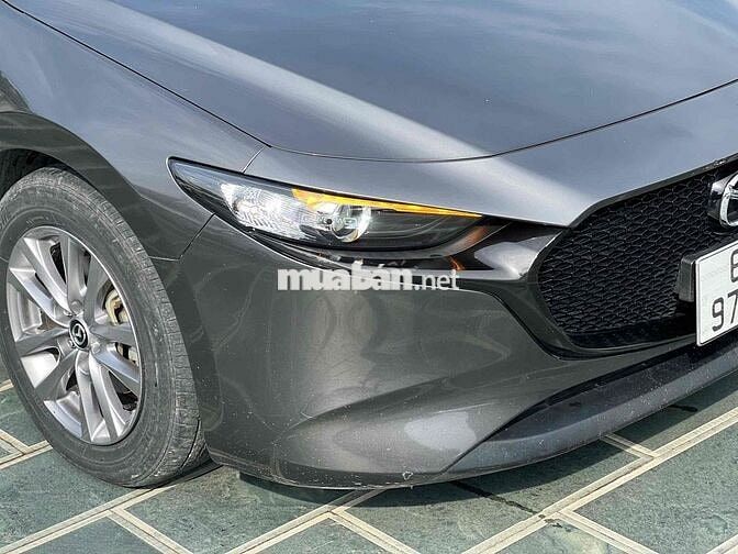 🌺🌺 Mazda 3 HB Luxury 2019 Xám