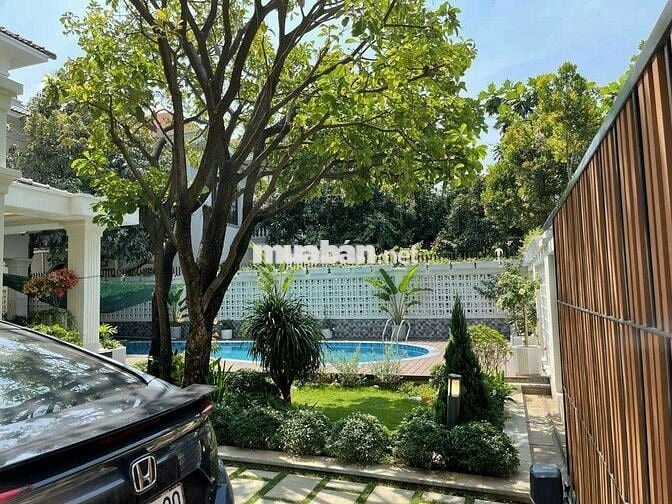 BIỆT THỰ SÂN VƯỜN DT 1000M2, TRỆT, 3 LẦU, 6PN, ĐƯỜNG NHỰA XE TẢI 