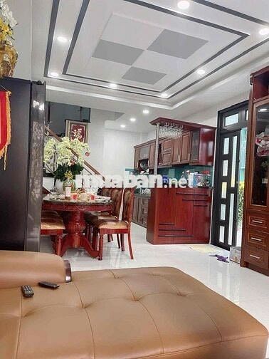 Nhỉnh 8 Tỷ - NGUYỄN VĂN ĐẬU, P5, PHÚ NHUẬN – 5 TẦNG BTCT - 4PN - 42m²