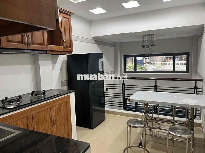 nhà nc nguyễn đình chiểu gần nguyễn thượng hiền chợ vườn chuối q3