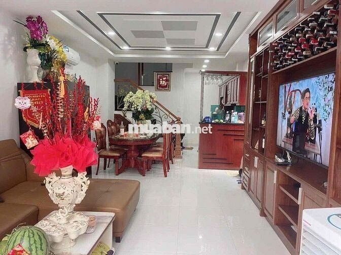 Nhỉnh 8 Tỷ - NGUYỄN VĂN ĐẬU, P5, PHÚ NHUẬN – 5 TẦNG BTCT - 4PN - 42m²