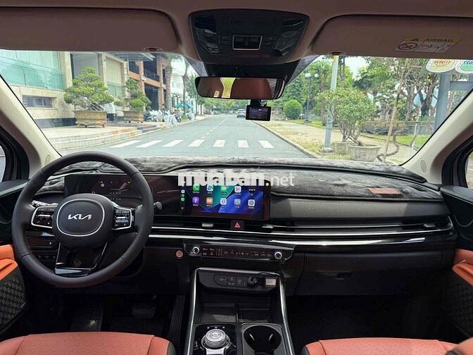 Kia Carnival 2024 2.2D Signature 7S Xám Ánh Kim