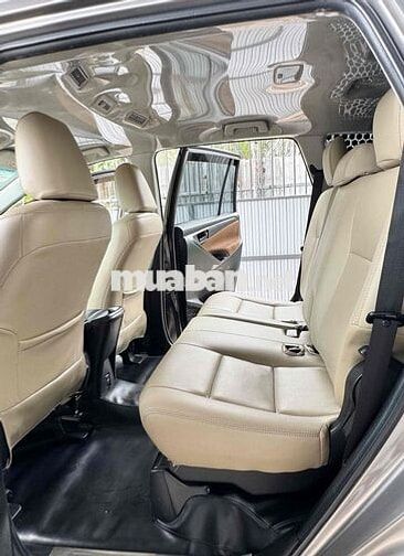 Toyota Innova E 2018 Số sàn 90.000 km còn quá đẹp