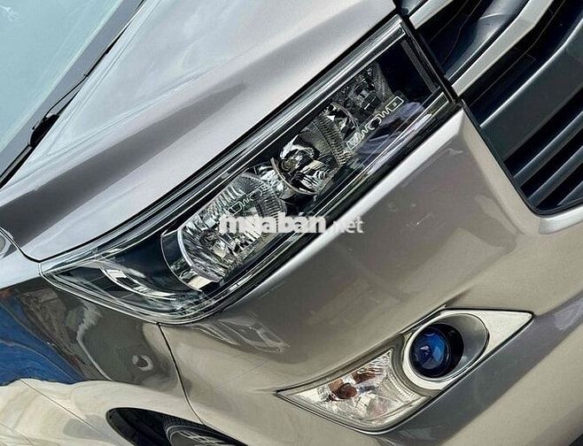 Toyota Innova E 2018 Số sàn 90.000 km còn quá đẹp