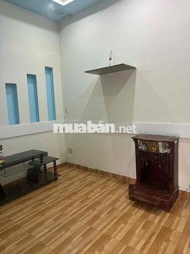 nhà nguyên căn gần gigamal sẵn máy lạnh