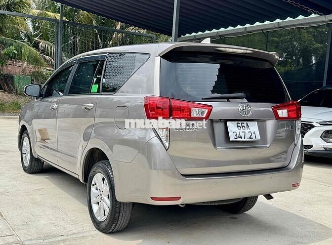 Toyota Innova E 2018 Số sàn 90.000 km còn quá đẹp