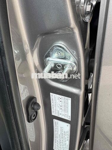 Toyota Innova E 2018 Số sàn 90.000 km còn quá đẹp