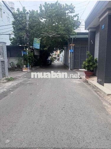 48M - 3,3tỷ -  BÀ ĐIỂM - NGAY NGÃ TƯ TRUNG CHÁNH - HẺM 5M XE HƠI