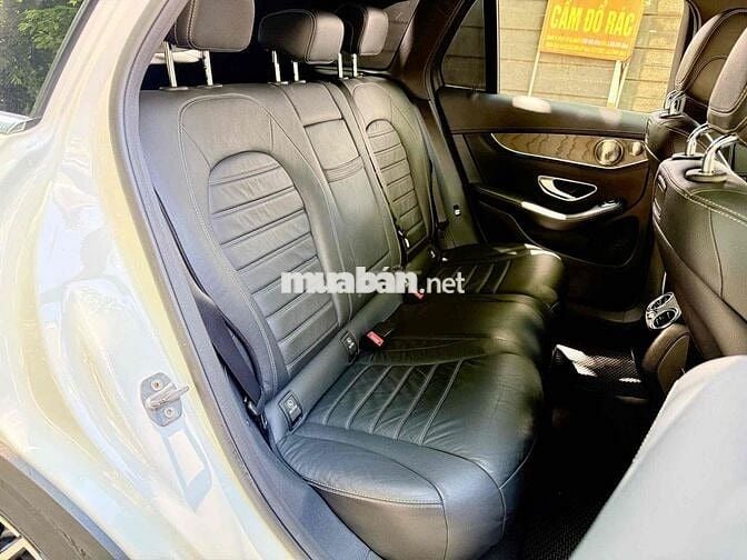 Mercedes-Benz GLC300 4Matic 2017 Trắng