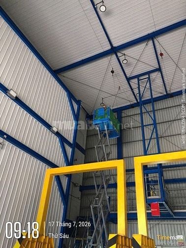 Dịch vụ vệ sinh công nghiệp - Vệ sinh trên cao