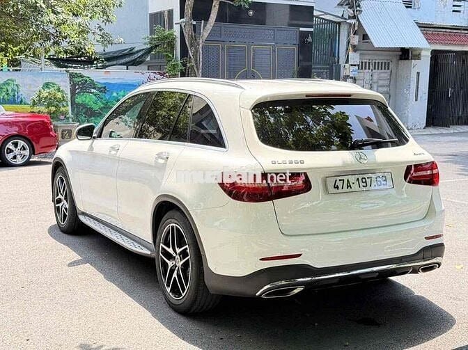 Mercedes-Benz GLC300 4Matic 2017 Trắng
