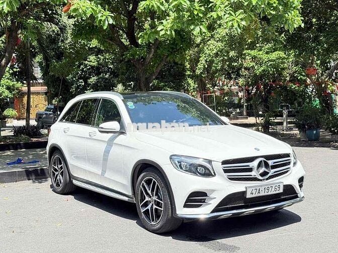 Mercedes-Benz GLC300 4Matic 2017 Trắng