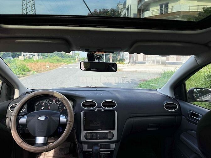 Ford Focus 2.0 S 2006 Vàng cát