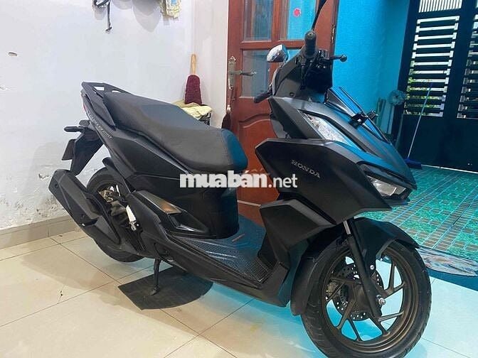 Honda Vario 160cc.thắng Abs.Đk 2023,nhập 95%BSTP