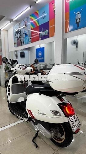 Vespa Super GTS 150cc 2021 ngay chủ mua mới