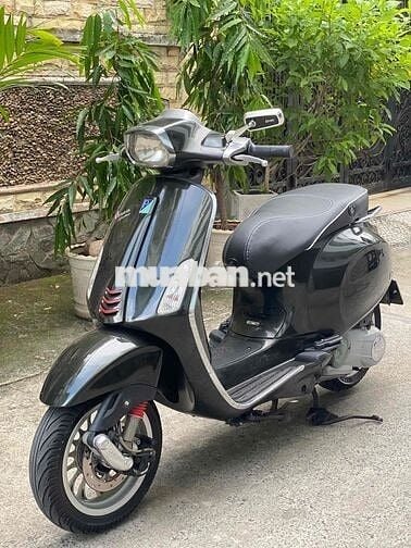 Piaggio Vespa Sprint Xanh Rêu 2015 Chính Chủ Ký