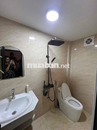 HÓT! CHÍNH CHỦ BÁN NHÀ PHỐ VŨ TÔNG PHAN 40m x 5 TÂNG CÁCH Ô TÔ 15m