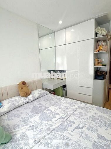 Cần bán gấp căn 2n1 55m giá 3.75 tỷ tại Vinhomes Smartcity