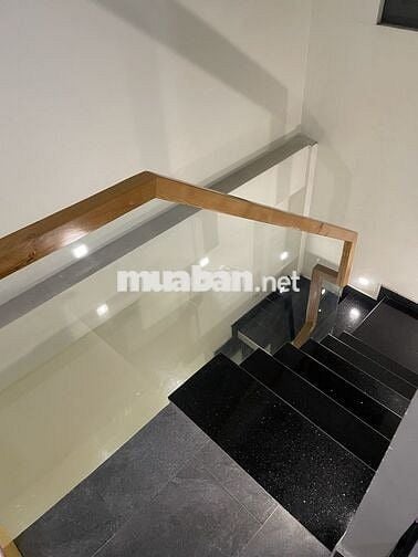 Cho thuê Căn Hộ Dịch Vụ Đầy Đủ Nội Thất Đường CMT8 - Quận 3