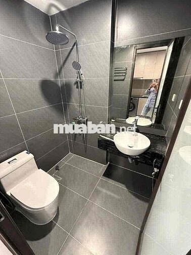 Studio Ban công Rộng 35m2 ngay Ngã Tư 7 Hiền- Sân Bay - Nhà Ga T3