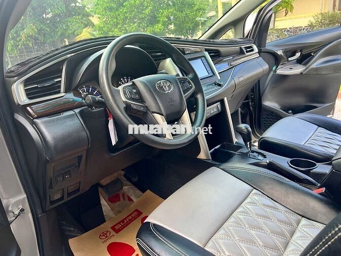 Innova 2.0G Số Tự Động 2018 - Xe Gia Đình Siêu Đẹp