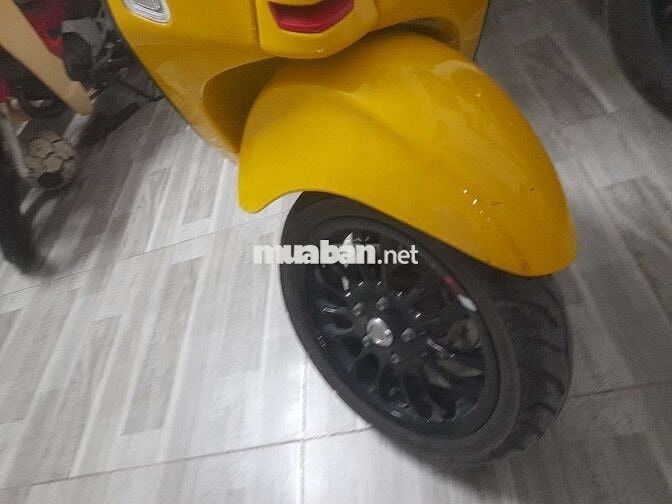 Piaggio Vespa 2022 Vàng 6800km
