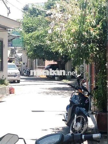 Khách đầu tư cần đất xây căn hộ thì ib e ngay đi xem lô này Kiệt nhựa