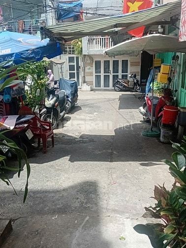 Chính chủ bán nhà hẻm xe hơi gần MT Hai Bà Trưng, 3,5x23,5, nở hậu 5,5